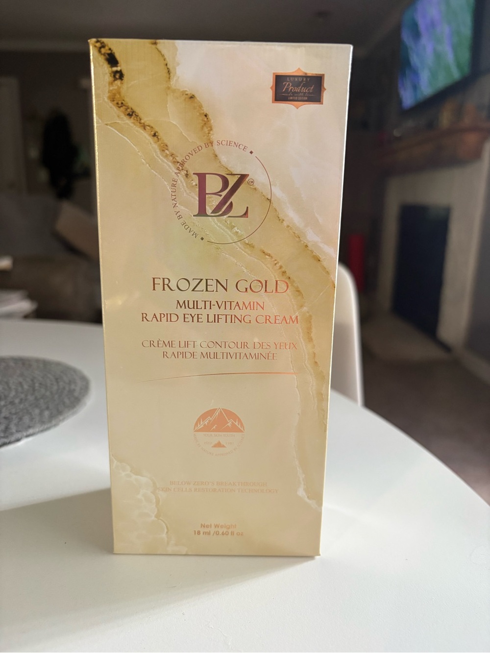 Frozen Gold Multi-Vitamin Rapid Eye Lifting Cream - Gold